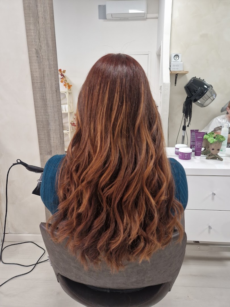 Naturalmente Angela la tua color wellness · Foto 9